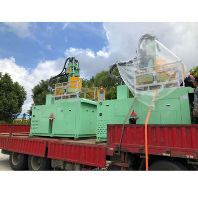 Вертикальная высокоэффективная вращающаяся вертикальная пластиковая инжекционная литья