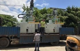 Вертикальная инжекционная формовая машина 120T для бриллиантовой проволочной пилы