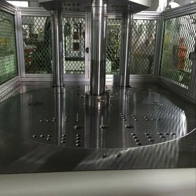 Вертикальная 55-тонная вертикальная пластиковая инжекционная литья с вращающимся столом